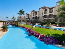 قرية القاهرة